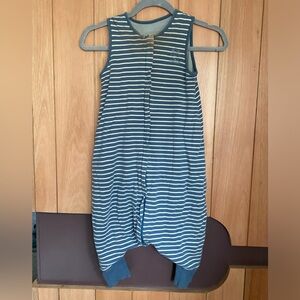 Woolino 4 season sleeping bag with feet  Merino Wool 18-36m